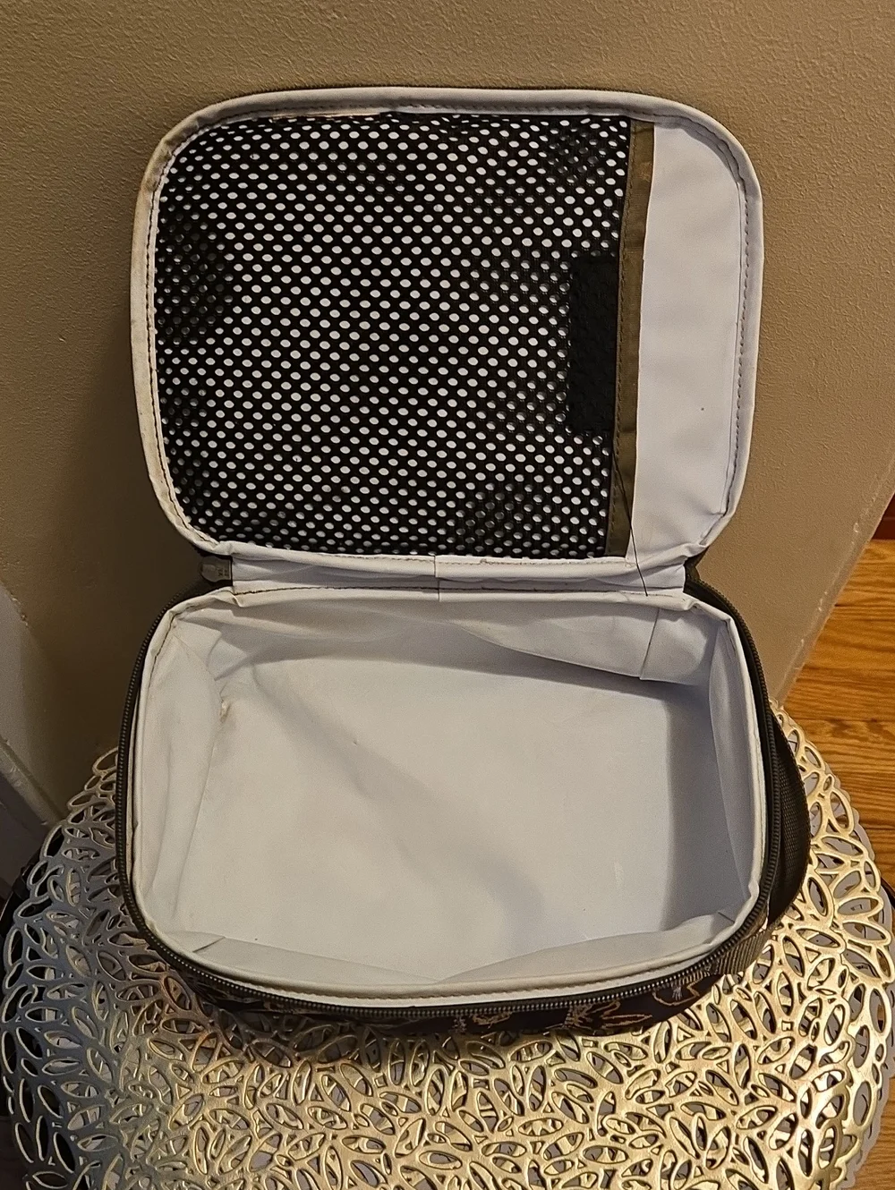 LL Bean brown dinosaur fossil print lunch bag